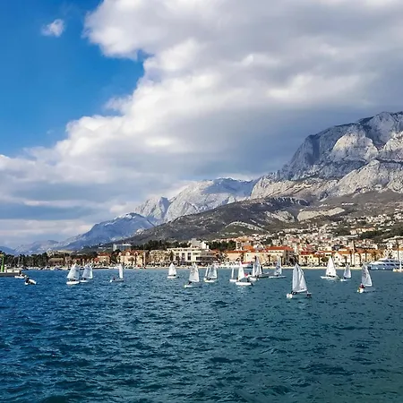 Apartment 1 Bedroom Gorgeous In Makarska