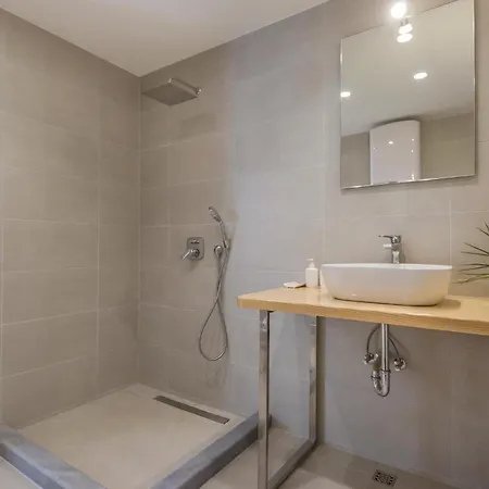 1 Bedroom Gorgeous In * Makarska